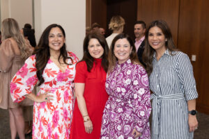 Karina Moreno, Lisa Helfman, Suzanne Ross, Hannah Brook