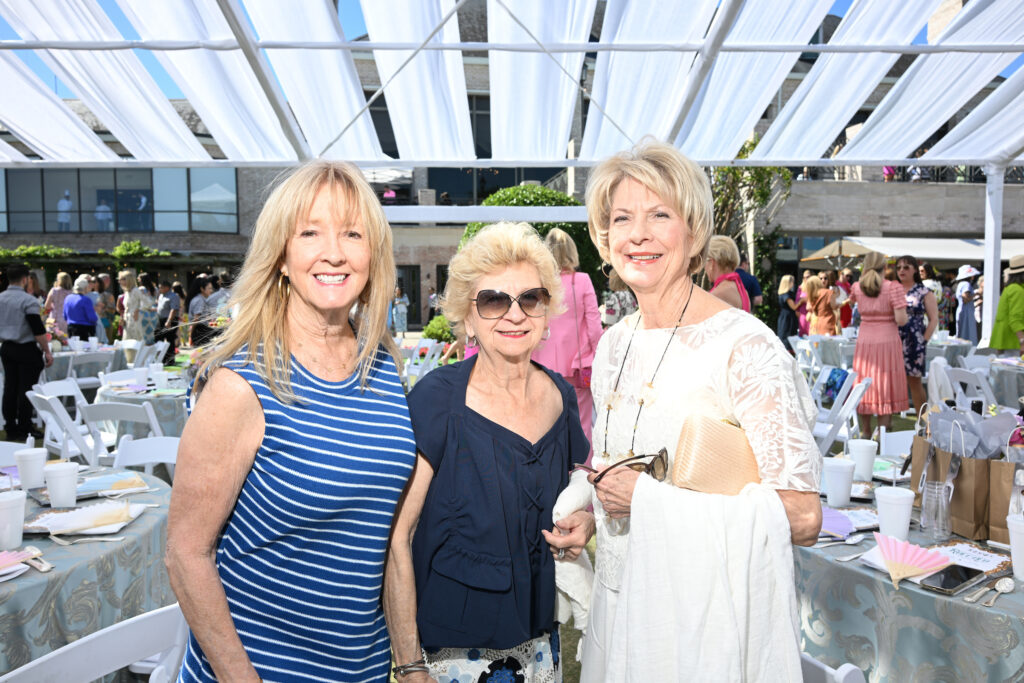Mary Eads, Carolyn Teltschik, Diane Poole at the River Oaks tennis tournament luncheon.