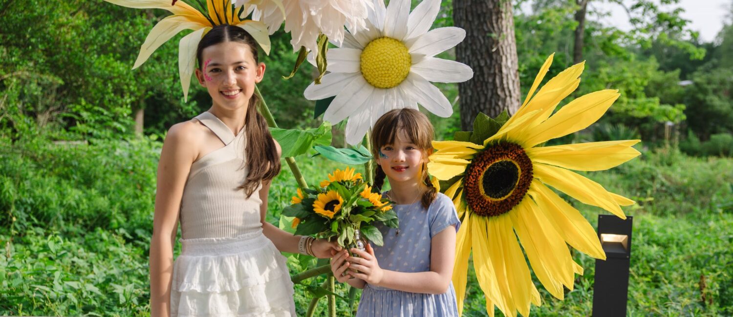 Daughters of Caroline and Jake Sabat  enjoying the afternoon; Photo by Johnny Than for Jenny Antill