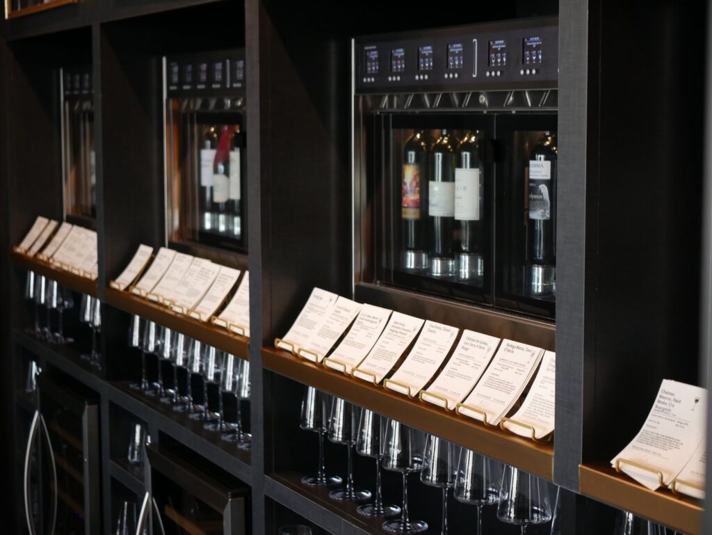 Salute Wine Bar
