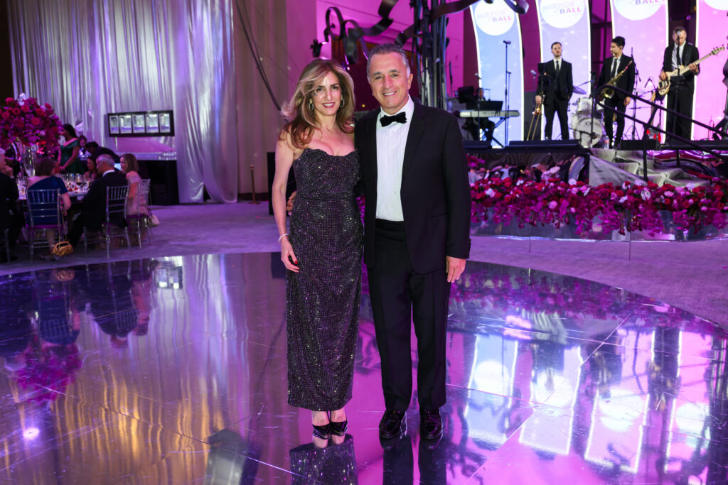 Sima & Masoud Ladjevardian at the Houston Grand Opera 'Mirror Ball'  (Photo by Michelle Watson, Catchlightgroup.com)