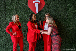 Stacy Nahas, Nicole Lynn