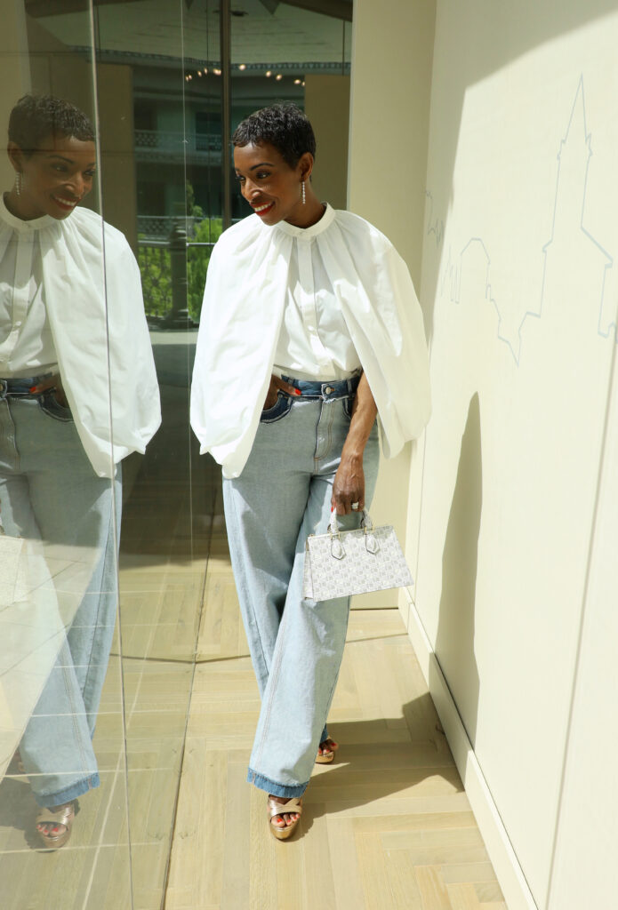 This Stanley Korshak Stella McCartney balloon shirt is perfect for all spring outings.