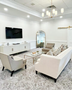 The Ladies' Lounge at The Woodlands Country Club now has a large mirror in the area where brides get ready for weddings.