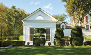 bunny williams house book garden 058 LifeInTheGarden_p060-61 (Photo by Annie Schlechter)