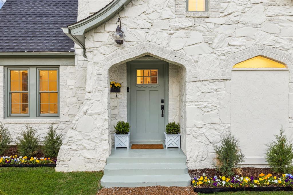 Front door details at 5322 Bradford Drive.