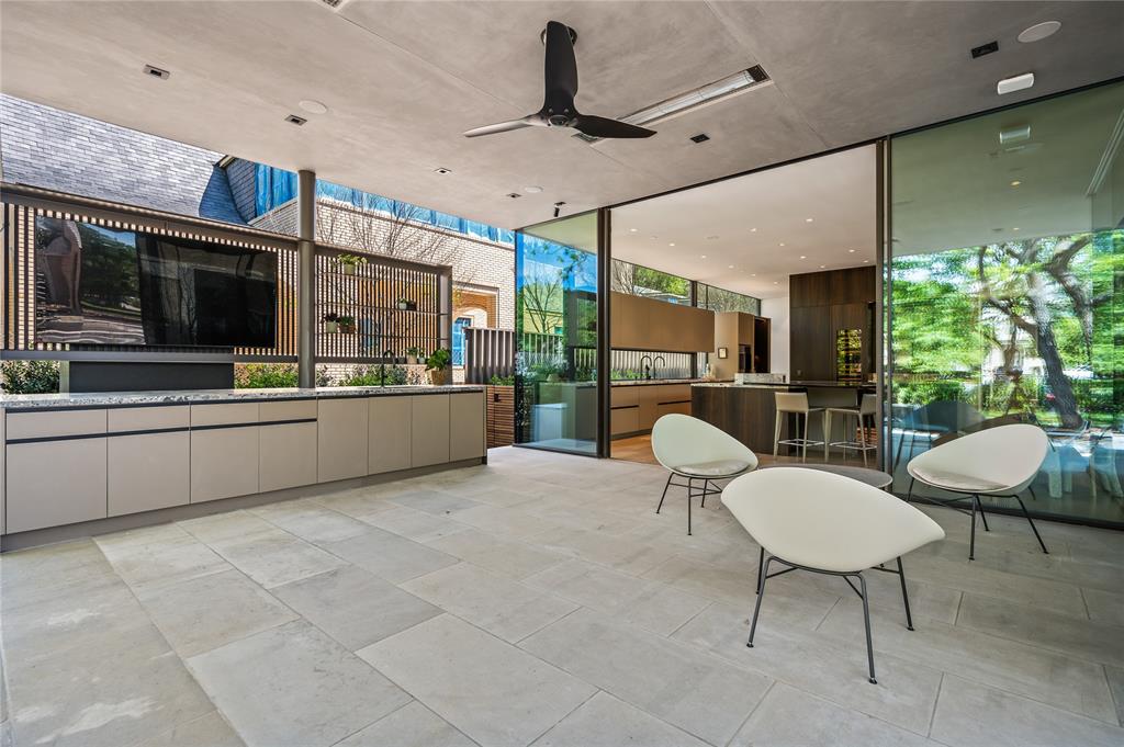 A minimalist outdoor oasis is designed by Dallas-based Paper Kites Studio, which has also designed areas of Klyde Warren Park.