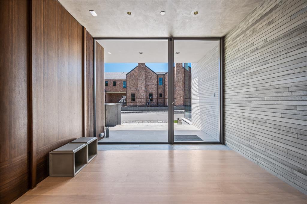 The entryway at 3121 Beverly Drive. 