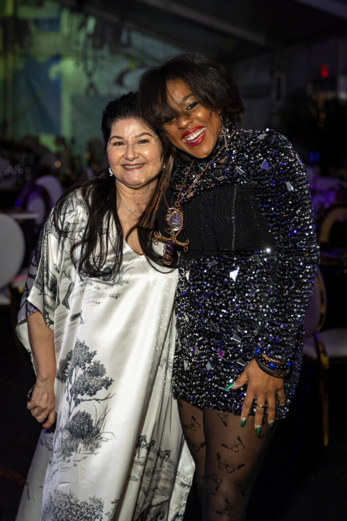 Co-chair Simin Banister, Queen Cora at Project Row Houses' 30th Anniversary Gala (Photo by Alex Barber)