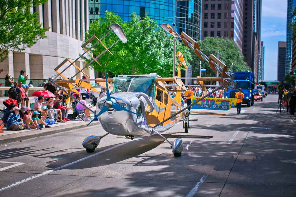 Dion Laurent's "Airplane" at the Orange Show Art Car Parade (Photo by Morris Malakoff) 