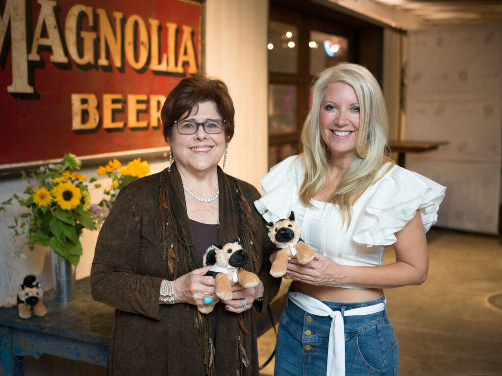 Ann Wismer, Chris Rylant at the 13th annual K9s4COPs 'Unleashed Gala' (Photo by Daniel Ortiz)