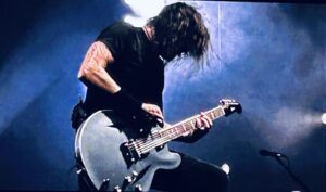 Foo – Dave Grohl delighted fans with his signature showmanship. (Photo by Courtney Dabney)