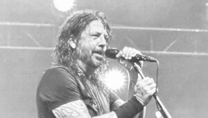 Foo – Dave Grohl teased fans with an growing set-list throughout the evening. (Photo by Courtney Dabney)