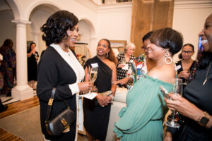 Genesis Women’s Shelter & Support dallas luncheon Sheryl Lee Ralph and admirers (Photo by Tamytha Cameronv)