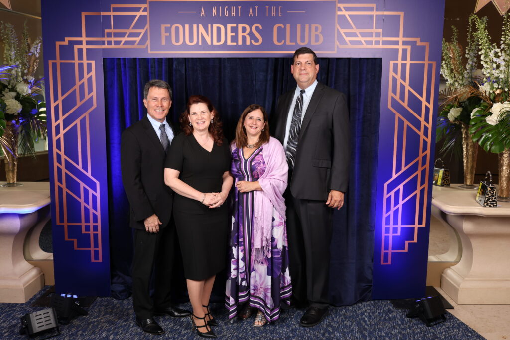 Jon Gibbs & Amy Cope-Gibbs, Mary & Richard Holmes at The Hobby Center's 'A Night at the Founders Club' (Photo by Quy Tran)