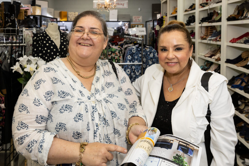 Leigh Ann Winter, Selina Thompson  (Photo by Emily Jaschke)