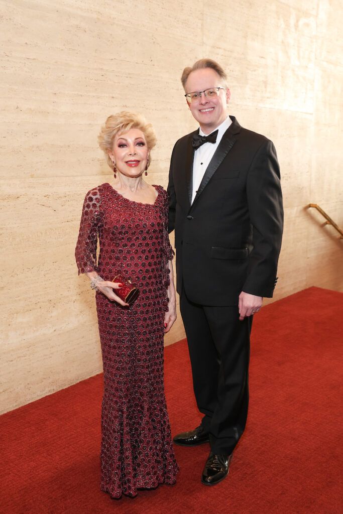 Margaret Alkek Williams, John Mangum at the Houston Symphony Wine Dinner & Collector's Auction. (Photo by Priscilla Dickson)
