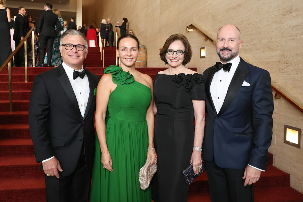 Robert Clay & Dana Barton, Bobbie Nau, Tony Bradfield at the Houston Symphony Wine Dinner & Collector's Auction. (Photo by Priscilla Dickson)