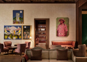 bowie house fort worth hotel auberge 009 BOW_Public_Spaces_The-Bar_2023