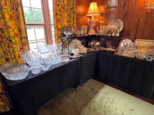 dallas estate sales marilyn hoffman memorial day 2024 – 26 (Photo by Dallas Estate Sellers)