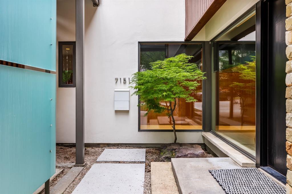 A Japanese-inspired entryway.