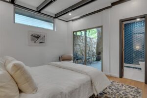 east dallas lochwood real estate