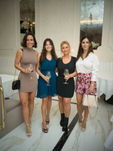 35 Gigi Aquino, Fernanda Guilarte, Karelly Robles, Laura Gimenez