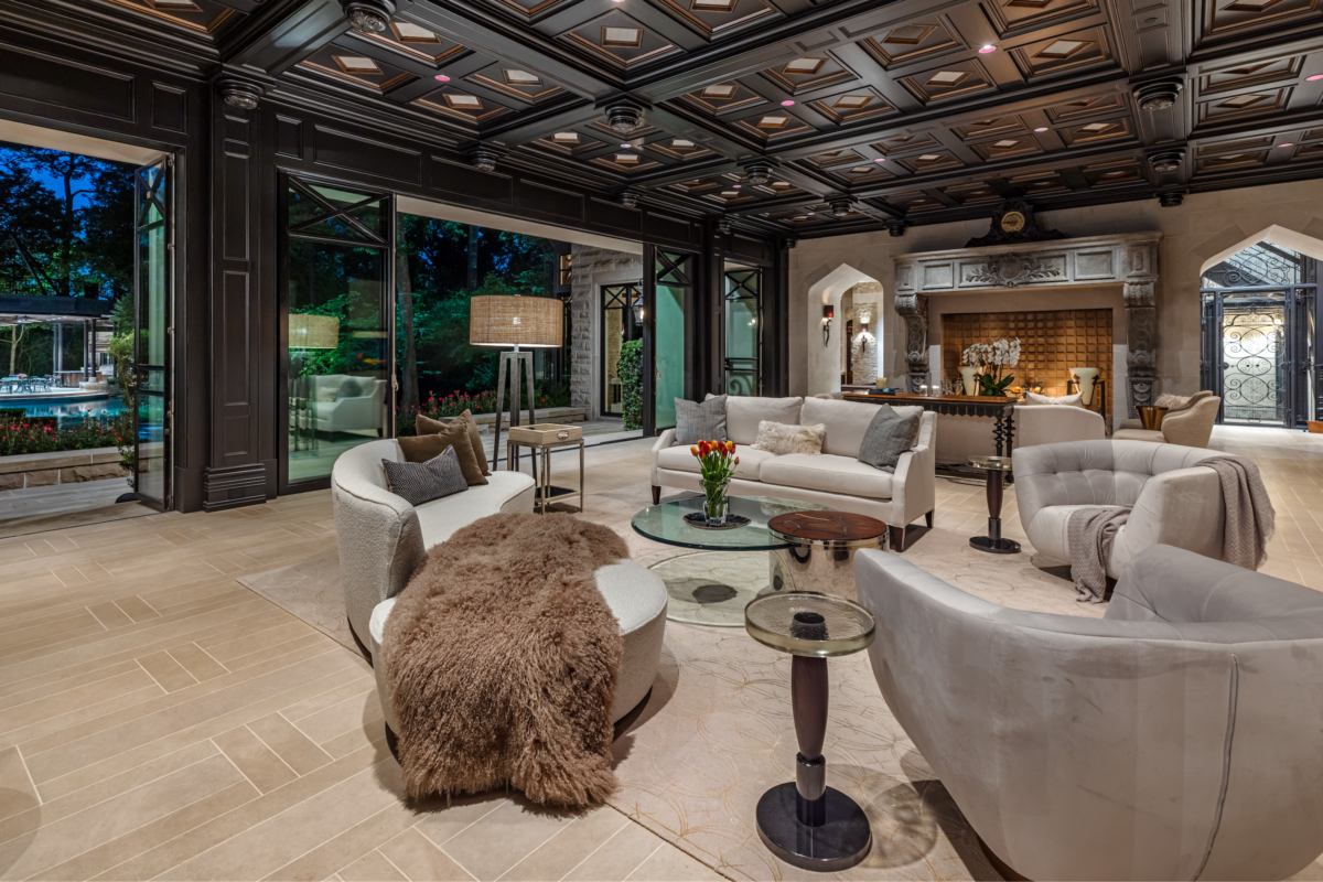 49 9 Million Castle Mansion In Houston Stands Out As The Most