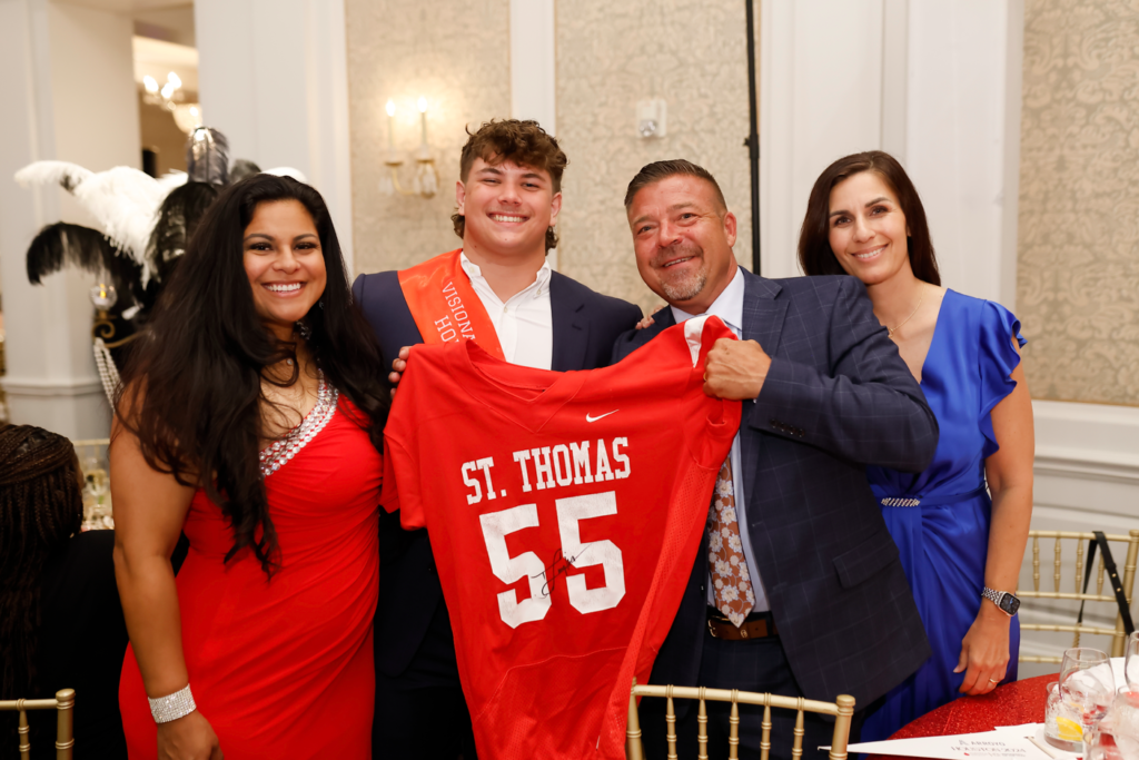 Laura Gudelman, 2024 Honored Hero Trace Langin,  Matt & Tiffany Nowak at the Leukemia & Lymphoma Society Visionaries of the Year gala