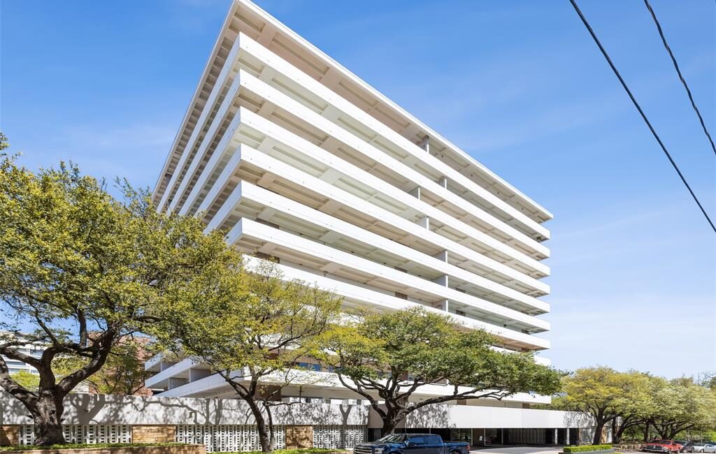 gold crest apartment building dallas george dahl turtle creek