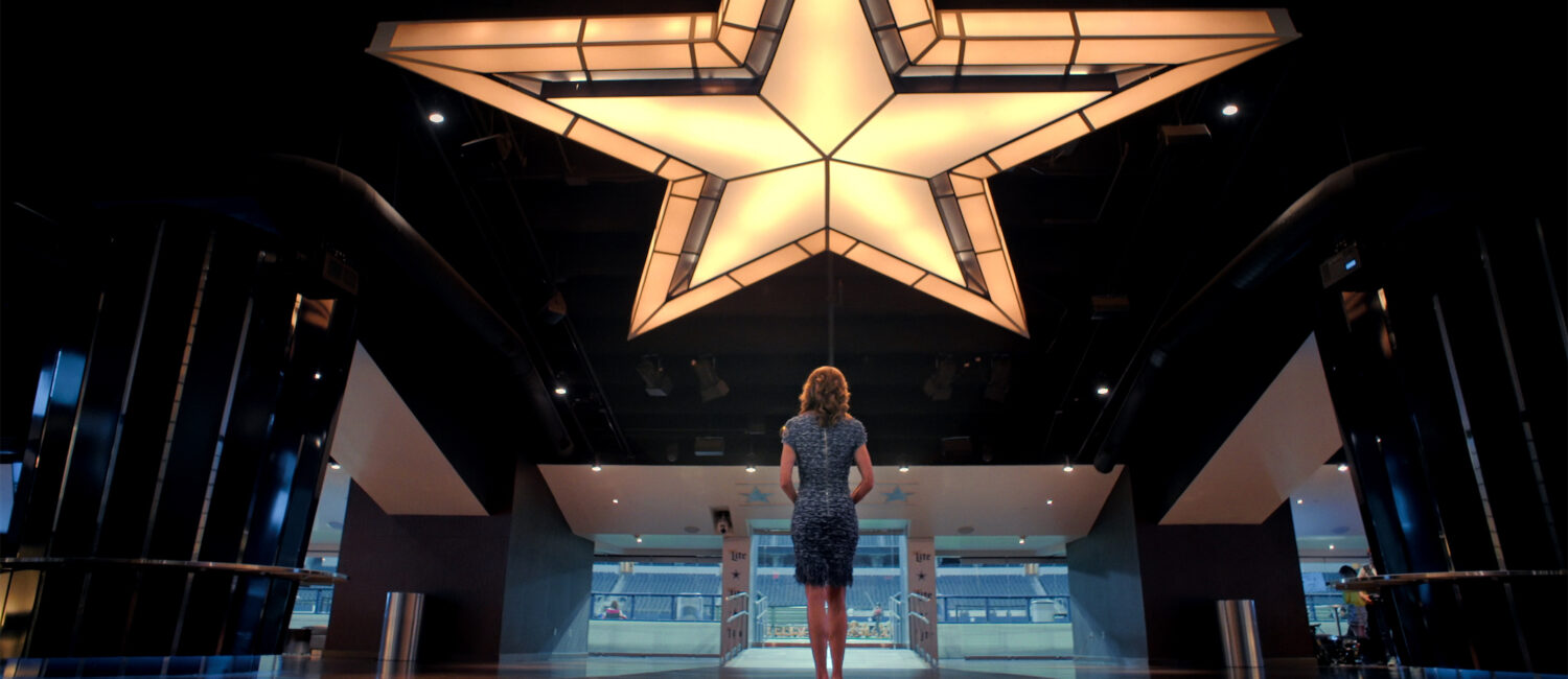 AMERICAS_SWEETHEARTS_Dallas_Cowboys_Cheerleaders_S1_E4_00_32_52_10