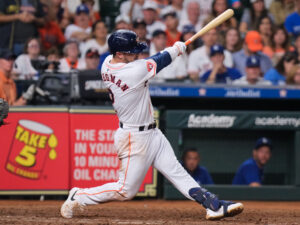 The Houston Astros beat the Los Angeles Dodgers behind the walk-off 9th inning home run y Alex Bergman, and hits by Yainer Diaz, at Minute Maid Park, Saturday July 27, 2024.