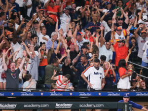 The Houston Astros beat the Los Angeles Dodgers behind the walk-off 9th inning home run y Alex Bergman, and hits by Yainer Diaz, at Minute Maid Park, Saturday July 27, 2024.