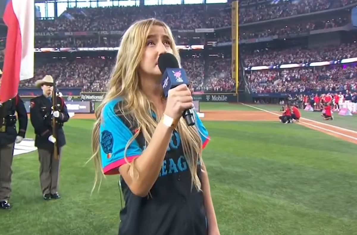 Ingrid Andress national anthem Home Run Derby