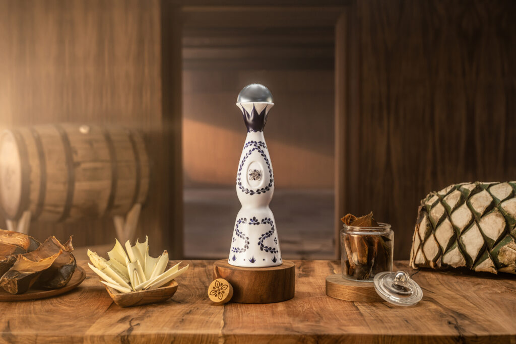 Clase Azul is committed to an unparalleled level of luxury and craftsmanship.