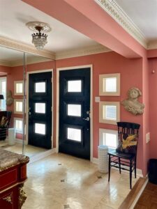 Preston Hollow Real Estate Della lively 3 (Photo by Douglas Newby & Associates)