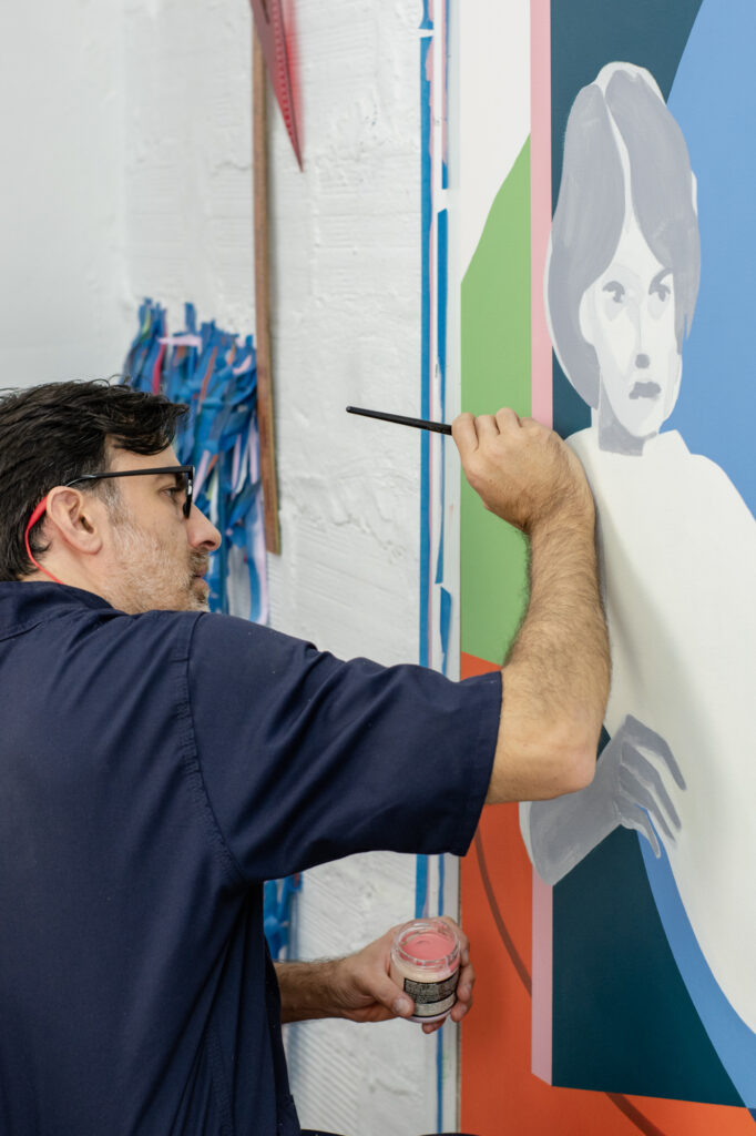 Aníbal Vallejo working on"The Figure Unraveled" in his Medellín, Colombia studio. [Credit: Valentina Espinosa]