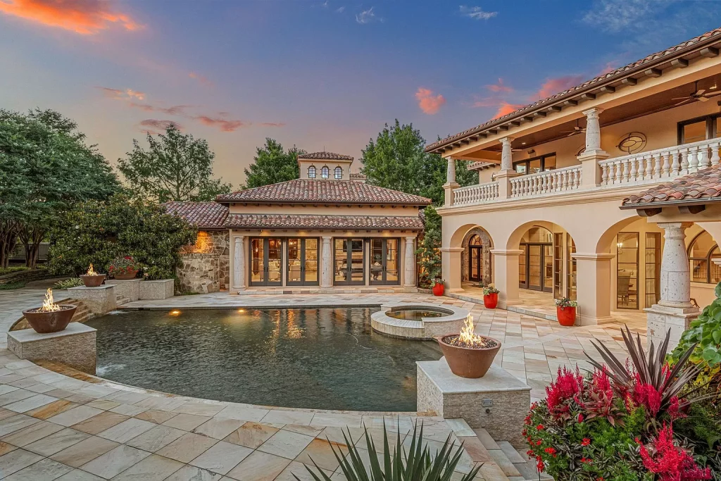 The inspiring outdoor oasis at 2254 King Fisher Drive.