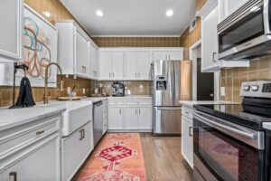 brittany cobb flea style house – west highland park real estate 18