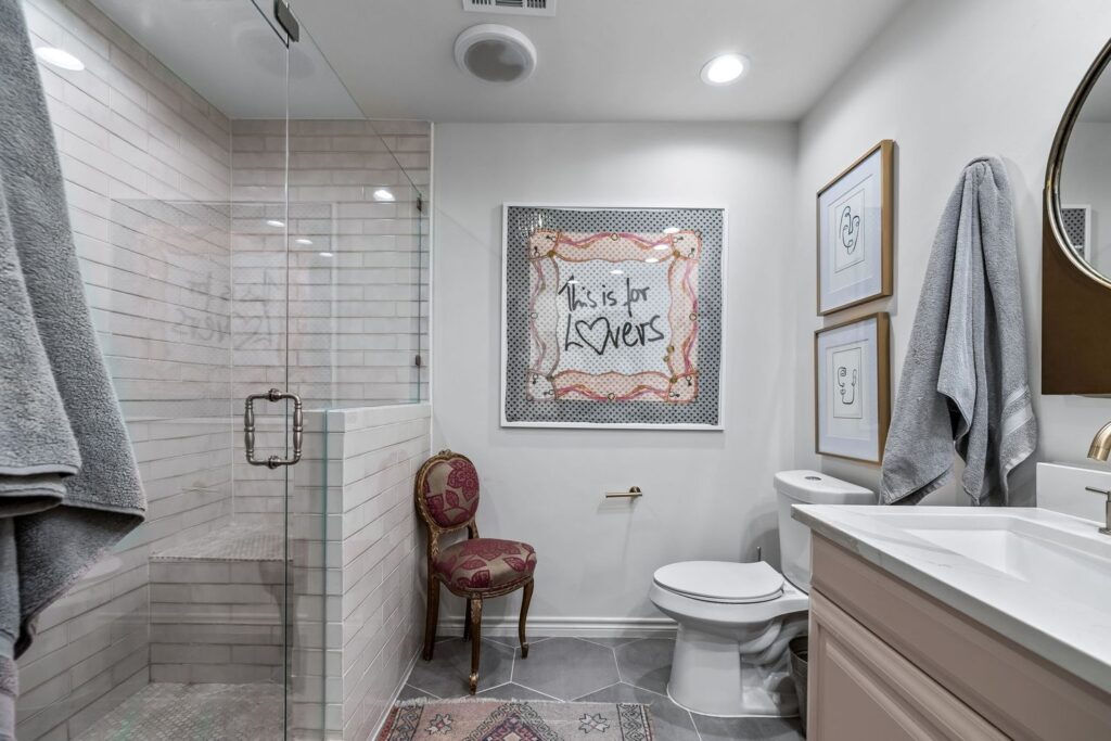 Cobb updated every bathroom from tile to appliances and vanities. 