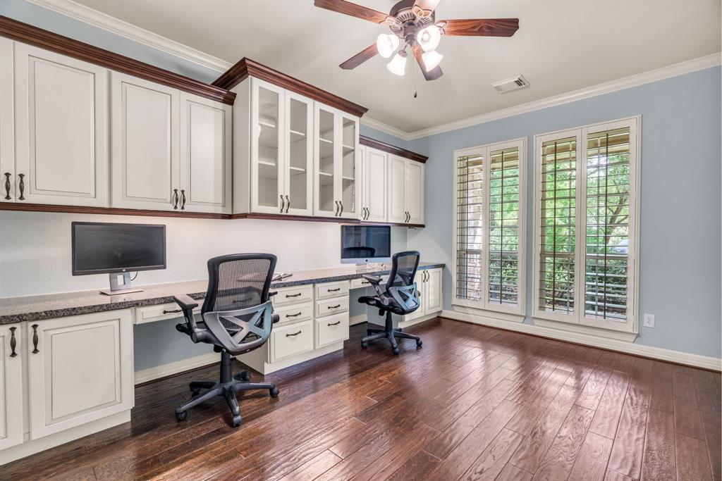 There is ample space inside for remote working with a dual study area.