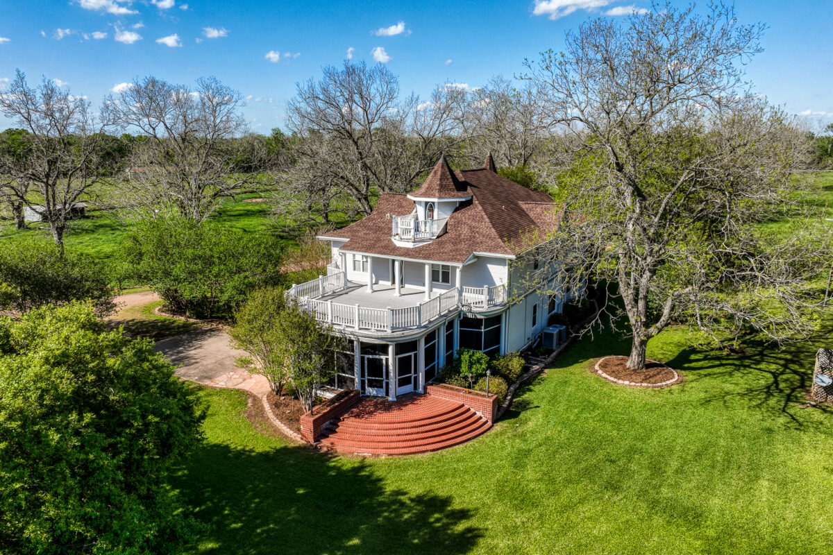 Sprawling Texas Ranch Offers .99 Million Escape to Gentle Country Living