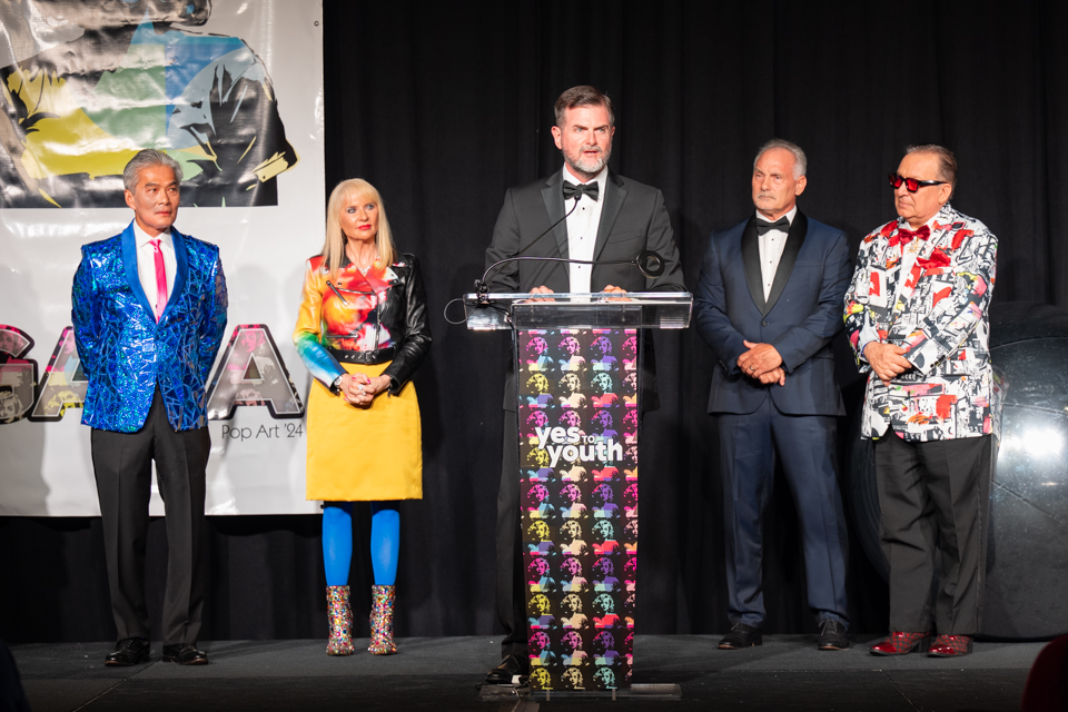 Honorees Dr. Hilton and Alison Yee, Texas Senator Brandon Creighton, Bret Strong, and YES to YOUTH board chair William Malone. (Photo courtesy of Tara Flannery Photography)