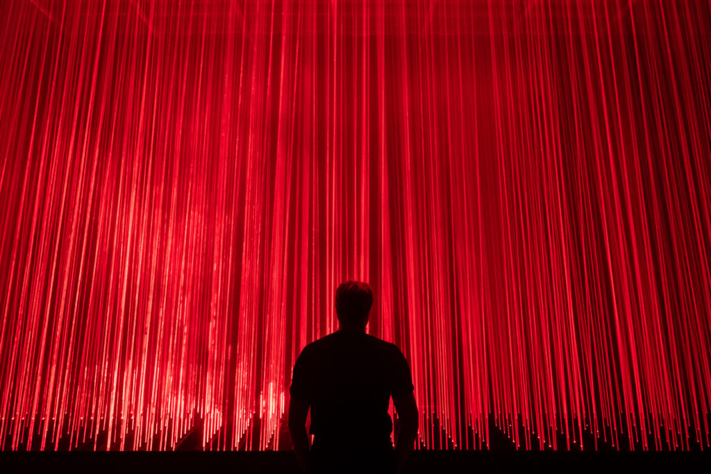 Artechouse Houston's "Intangible Forms" (Photo courtesy Artechouse) 