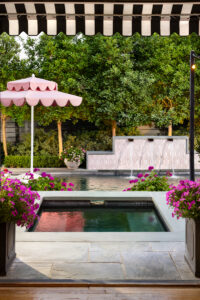 Dan Houchard backyard pool renovation dallas Dan Houchard backyard pool renovation dallas – palm springs inspired backyard hot tub (Photo by Jennifer Baker)