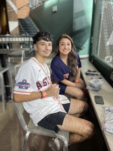 Kyle Tucker Astros injury wife Samantha