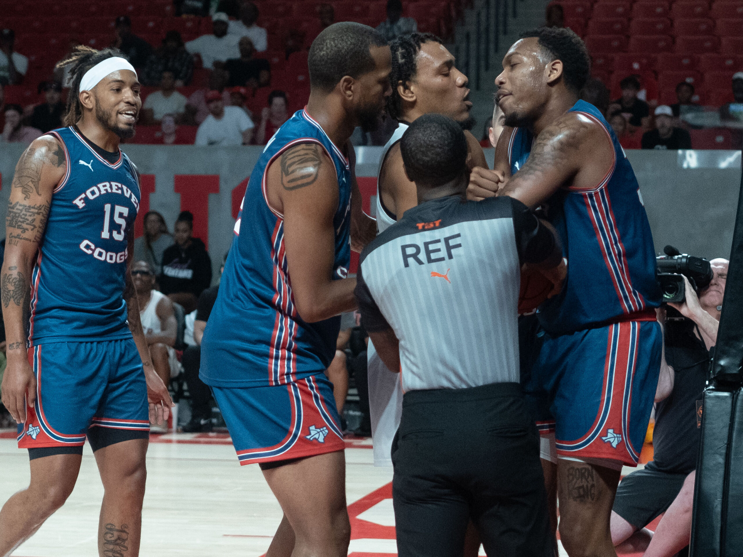 The Forever Coogs advanced past the quarterfinal round of The Basketball Tournament and its Million Dollar Prize. UH Coach Kelvin Sampson was among those at he game at the Fertitta Center, July 30, 2024