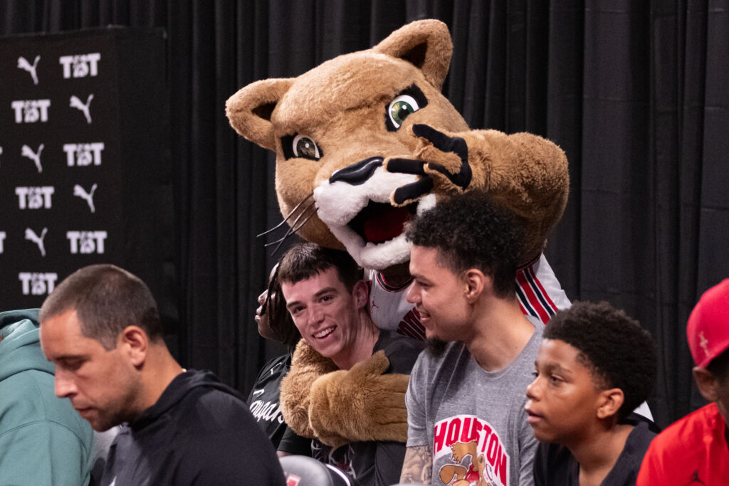 Ryan Elvin has gone from UH player to graduate assistant coach, but he's still loved by everyone.. (Photo by F. Carter Smith)