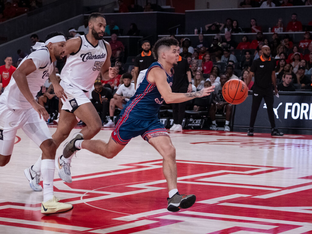 Former University of Houston star Rob Gray is still ahead of the pack when it comes to winning time. (Photo by F. Carter Smith)