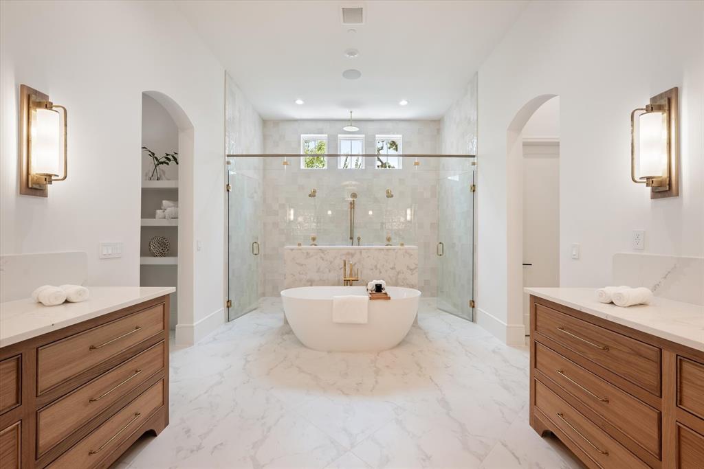 Step inside the dual sided shower at 3211 Wintergreen Terrace.